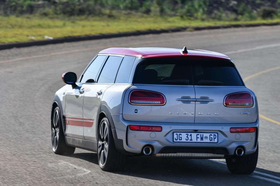  Mini John Cooper Works Clubman (F54) 2019 года  (ZA) (фото 24 из 40)
